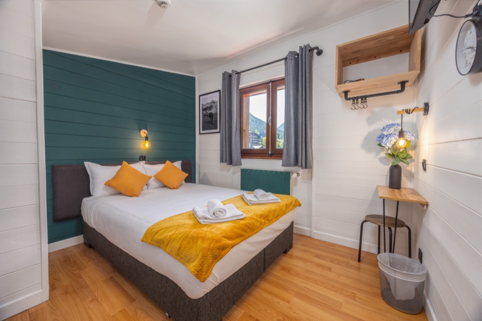 Small double room